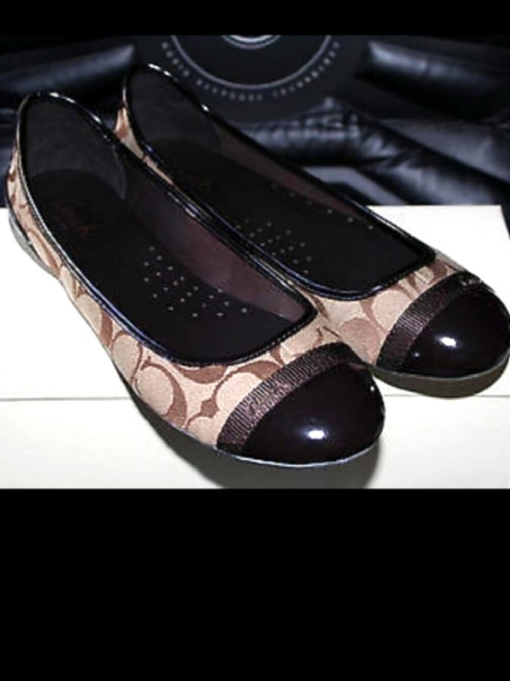 COACH CECILE SIG C FLAT SHOES SIZE 5